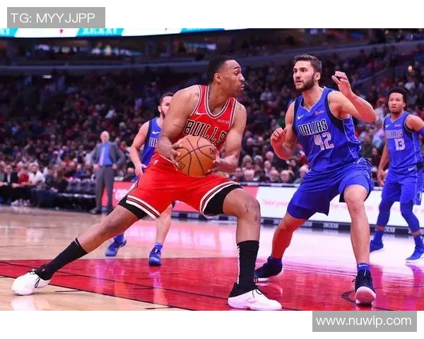 公牛与小牛的激烈对决1月16日篮球赛精彩回顾与分析